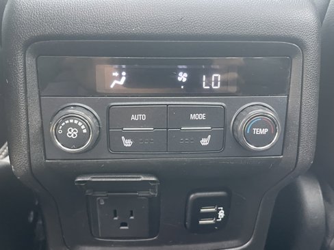 Used 2017 GMC Acadia Denali w/ Technology Package image 28