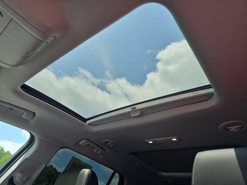 Used 2021 GMC Acadia SLT w/ Elevation Edition image 30
