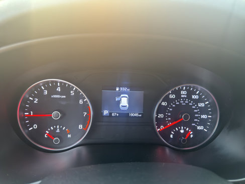 Used 2020 Kia Sportage LX image 19