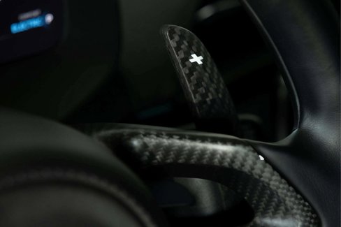 Used 2023 McLaren Artura image 19
