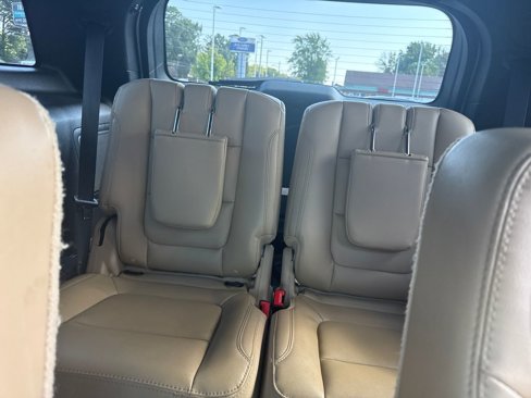 Used 2017 Ford Explorer Limited w/ Equipment Group 301A image 31