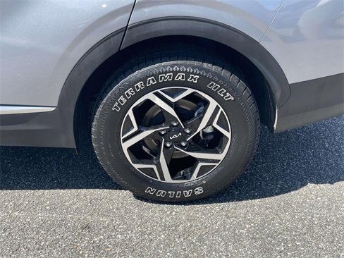 Certified 2023 Kia Sportage LX image 8