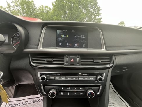 Used 2018 Kia Optima S image 15