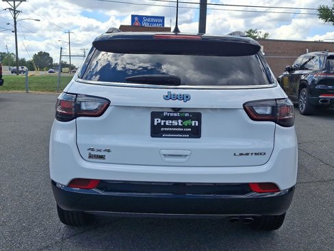 Certified 2022 Jeep Compass Limited w/ Elite Group image 5