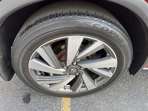 Used 2019 Nissan Murano S image 29
