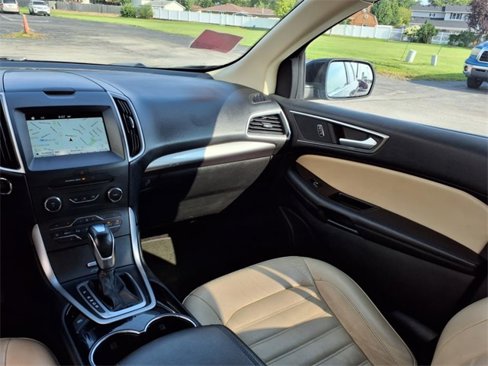 Used 2016 Ford Edge SEL w/ Equipment Group 201A image 19