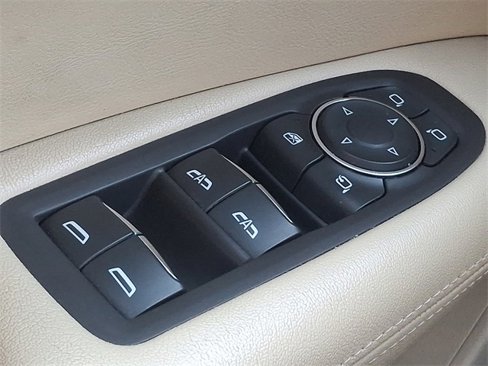 Used 2019 Cadillac XT5 Luxury image 31