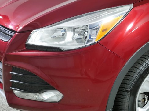 Used 2015 Ford Escape SE image 16