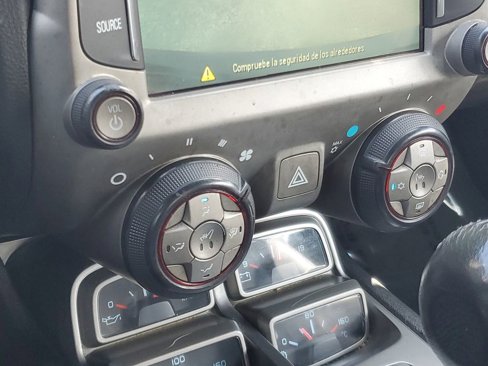 Used 2014 Chevrolet Camaro LT image 20