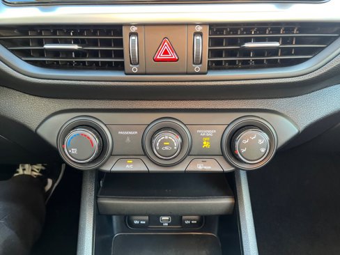 Used 2023 Kia Forte LXS image 22