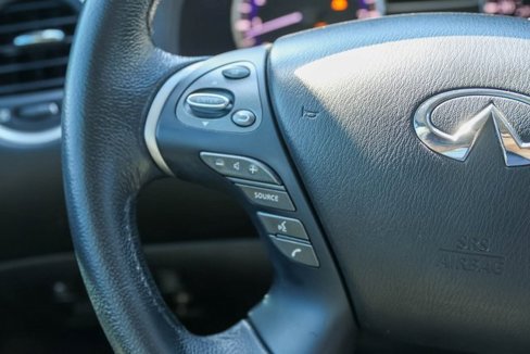 Used 2013 INFINITI JX35 AWD w/ Premium Pkg image 25