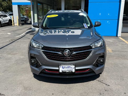 Used 2022 Buick Encore GX Select w/ Sport Touring Package image 2