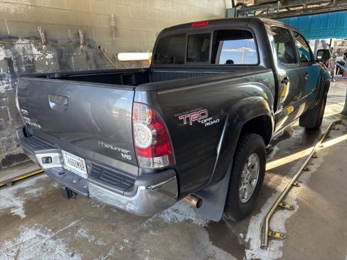 Used 2011 Toyota Tacoma PreRunner image 3