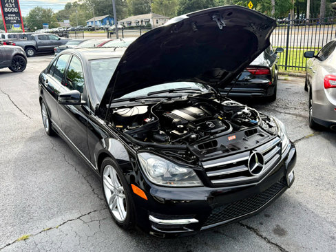 Used 2014 Mercedes-Benz C 250 Sedan image 3