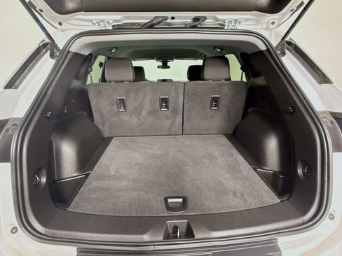 Used 2023 Chevrolet Blazer LT image 25