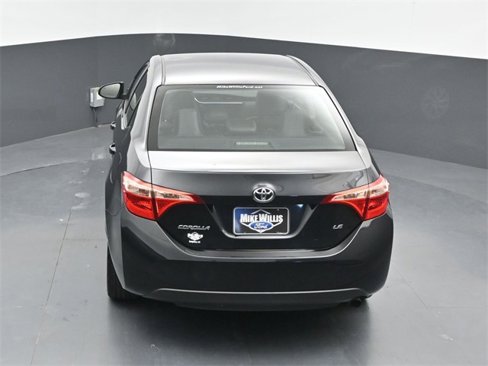 Used 2019 Toyota Corolla LE image 14