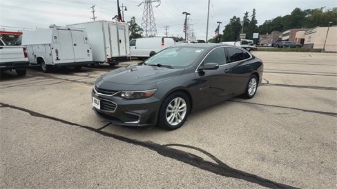 Certified 2018 Chevrolet Malibu LT image 4