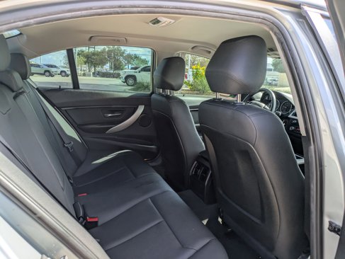 Used 2015 BMW 320i Sedan image 26