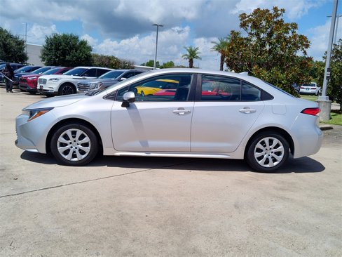Used 2023 Toyota Corolla LE image 4