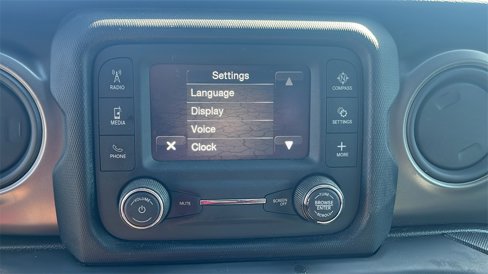 Used 2021 Jeep Wrangler Sport image 19