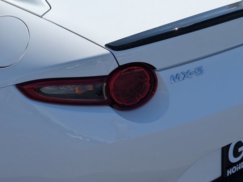 Used 2020 MAZDA MX-5 Miata RF Club image 13