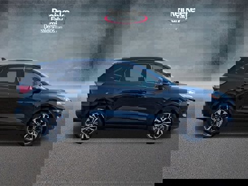 Certified 2021 Ford Escape SE w/ SE Sport Appearance Package image 4