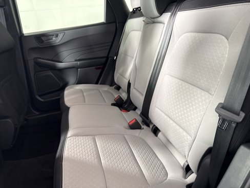 New 2025 Ford Escape Active image 17