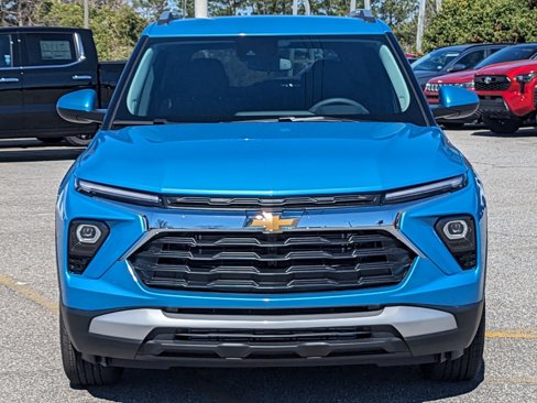 New 2025 Chevrolet TrailBlazer LT w/ Driver Confidence Package image 9