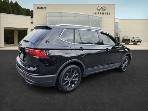 Used 2024 Volkswagen Tiguan SE image 4