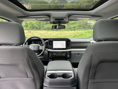 New 2025 Ford F350 XLT w/ Black Appearance Package image 46