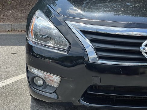 Used 2015 Nissan Altima 2.5 SL w/ Moonroof Package image 4