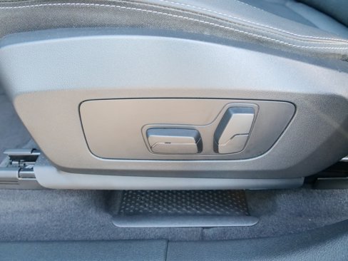 Used 2023 BMW X1 xDrive28i image 17