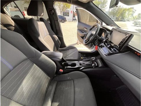 Used 2022 Toyota Corolla SE image 11