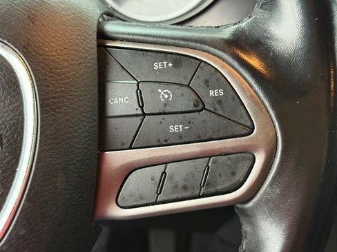Used 2020 Dodge Charger SXT w/ Leather Interior Group image 13