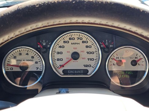 Used 2005 Ford F150 King Ranch image 6