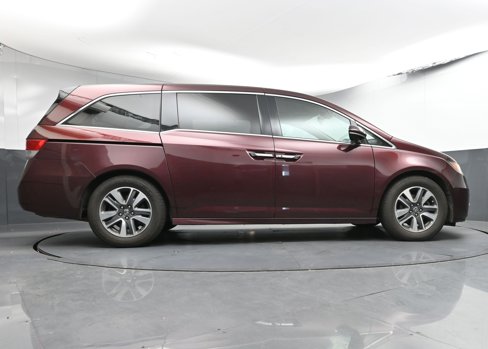 Used 2015 Honda Odyssey Touring image 28