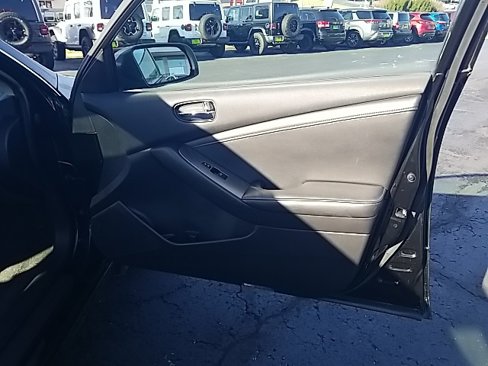Used 2012 Nissan Altima 2.5 SL w/ 2.5SL Pkg image 31