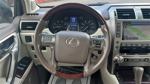 Used 2015 Lexus GX 460 image 14