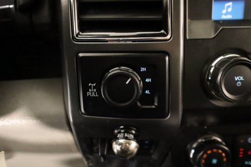 Used 2019 Ford F350 XLT w/ XLT Premium Package image 9