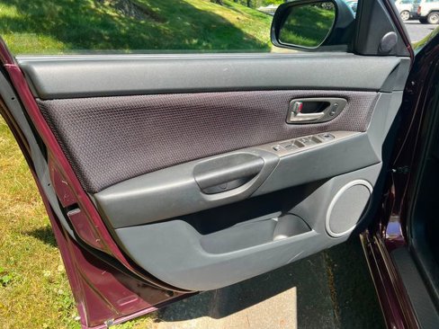 Used 2007 MAZDA MAZDA3 s Touring image 16