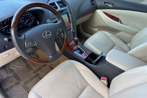 Used 2012 Lexus ES 350 image 4