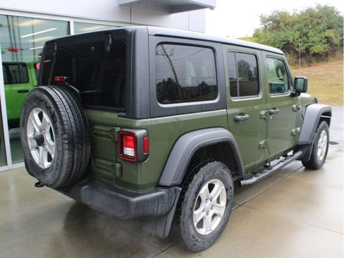 Used 2021 Jeep Wrangler Unlimited Sport image 4