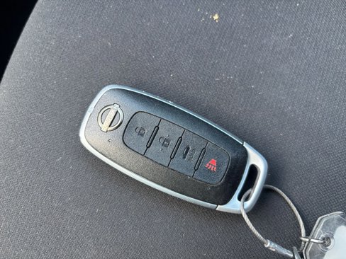 Used 2024 Nissan Sentra SV image 22