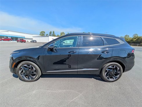 Used 2023 Kia Sportage SX image 7