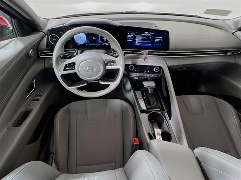 Used 2023 Hyundai Elantra SEL w/ Convenience Package image 24