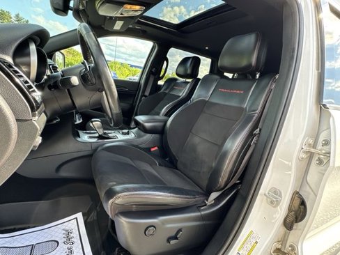 Used 2020 Jeep Grand Cherokee Trailhawk image 20