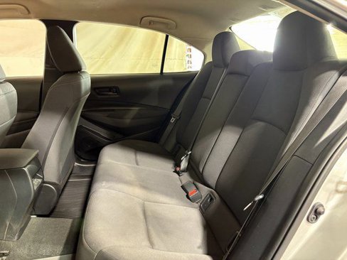 Used 2023 Toyota Corolla LE image 22