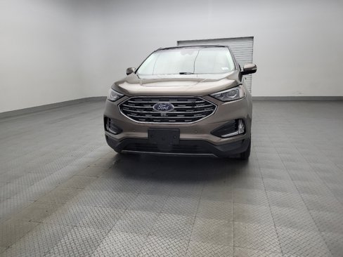 Used 2019 Ford Edge Titanium w/ Equipment Group 301A image 15