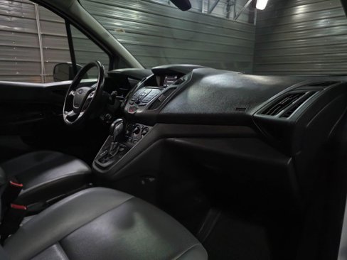 Used 2018 Ford Transit Connect XL image 13