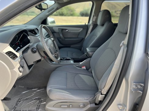 Used 2014 Chevrolet Traverse LT image 11